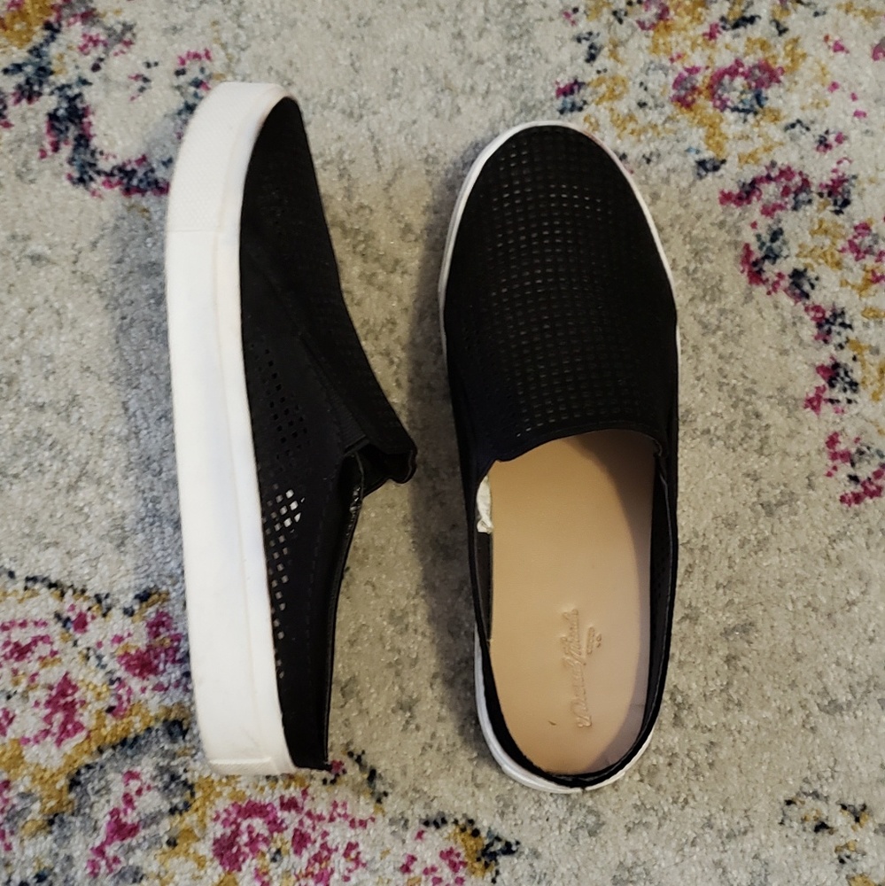 Target Meena Slip on Sneakers Universal Threads